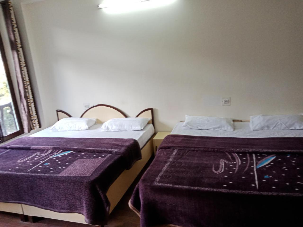 Hotel Pine Spring Dharamshala Exterior photo