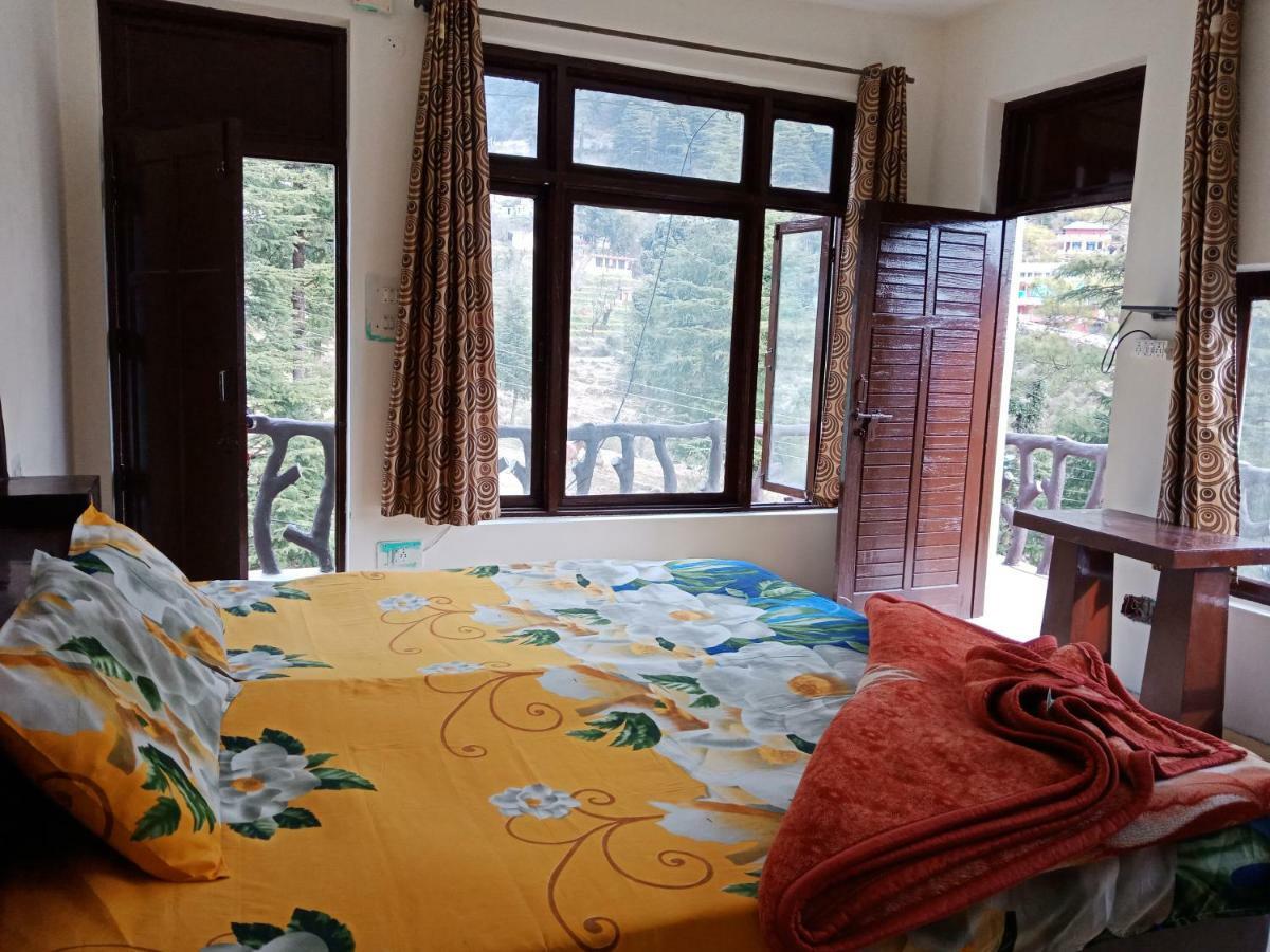 Hotel Pine Spring Dharamshala Exterior photo